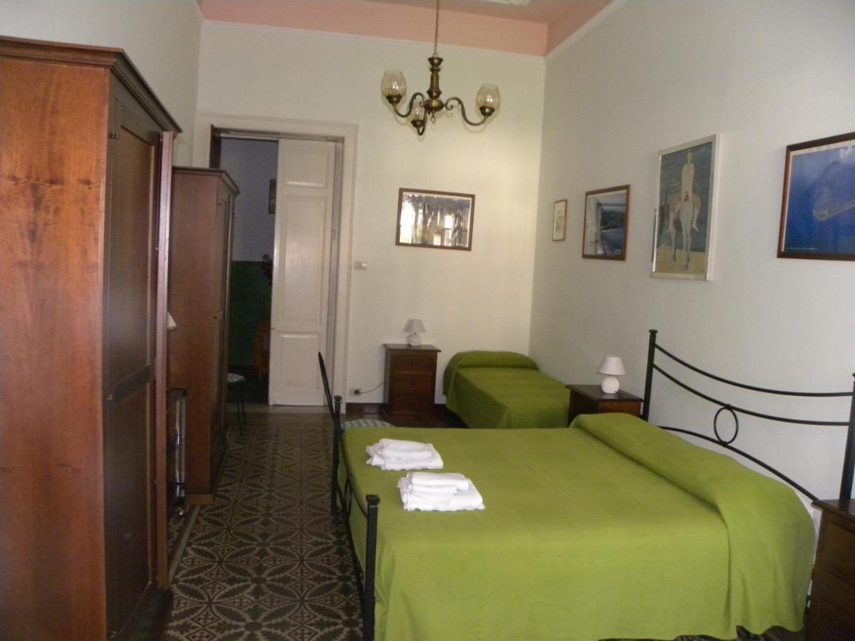 Novecento Apartment Đảo Lipari Ngoại thất bức ảnh